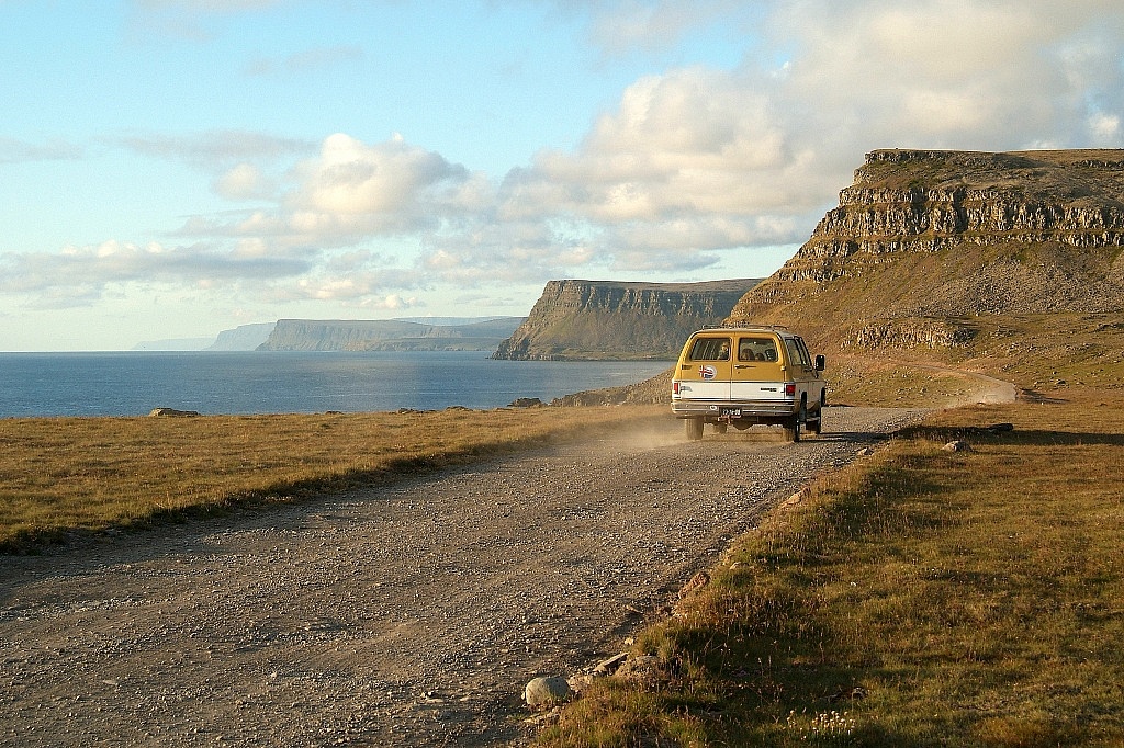 Met je eigen auto naar IJsland