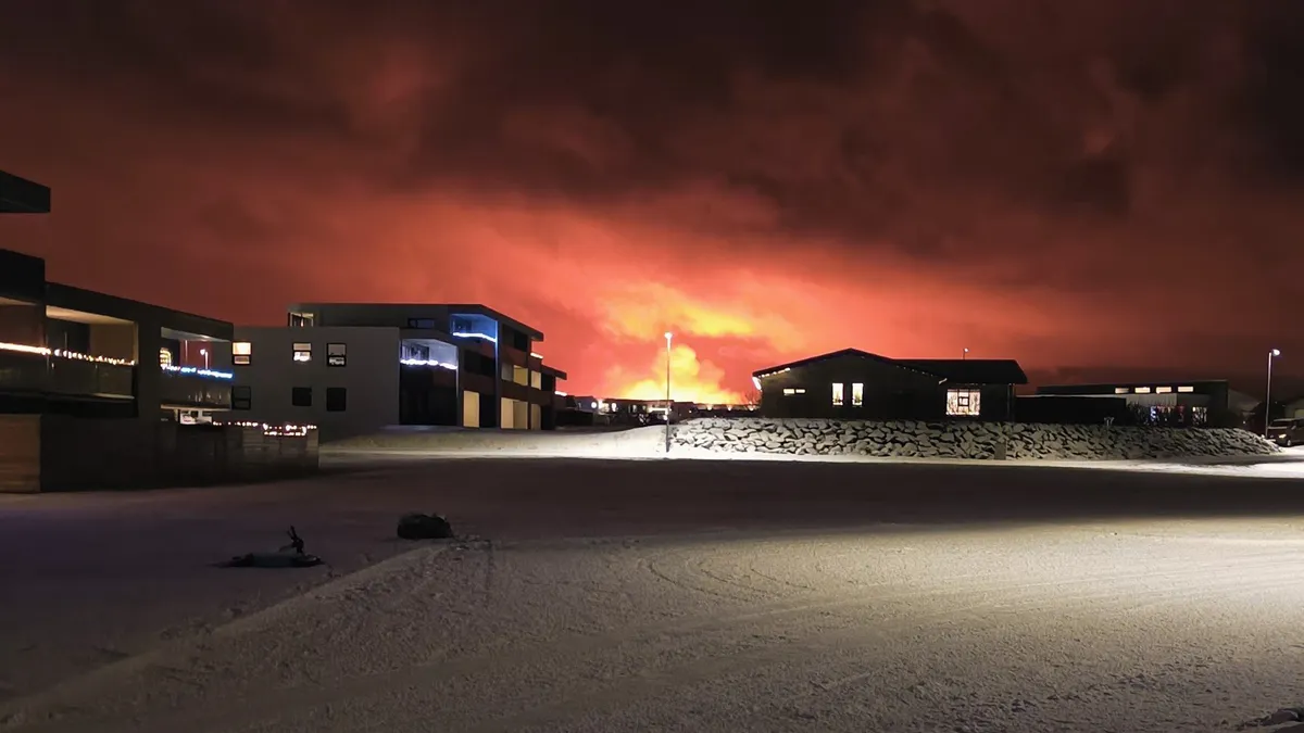 Uitbarsting 19 december 2023 vanuit zicht vanuit Njarvík